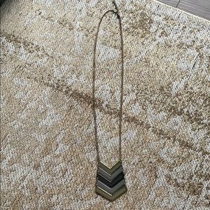 Express Long Arrow Necklace